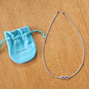 Tiffany & Co. Tiffany Infinity pendant in sterling silver